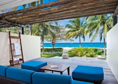 Luxury Beach Front Room Terrace Liquid Motion Underwater Photo & Film Academy